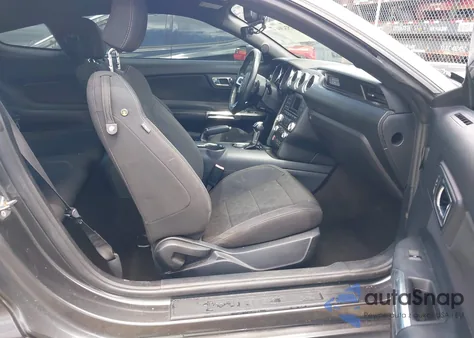 2016 Ford Mustang V6 z USA, uszkodzony, nr VIN 1FA6P8AMXG5251276